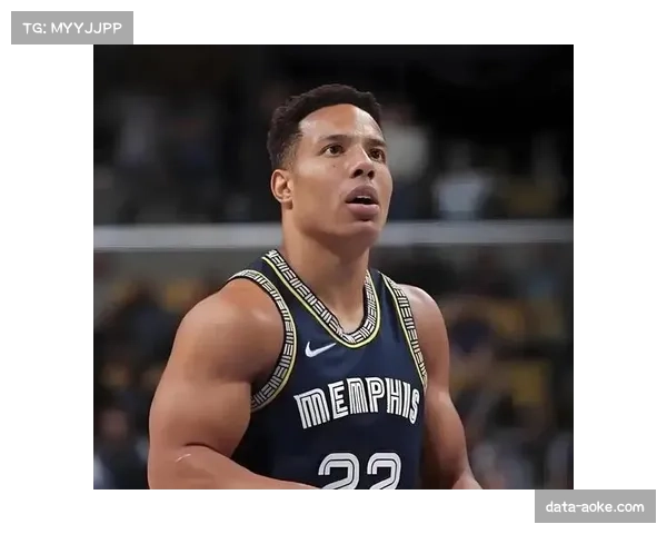 魔术贝恩琼斯加盟优化进攻，外线投射改善空间利用效率